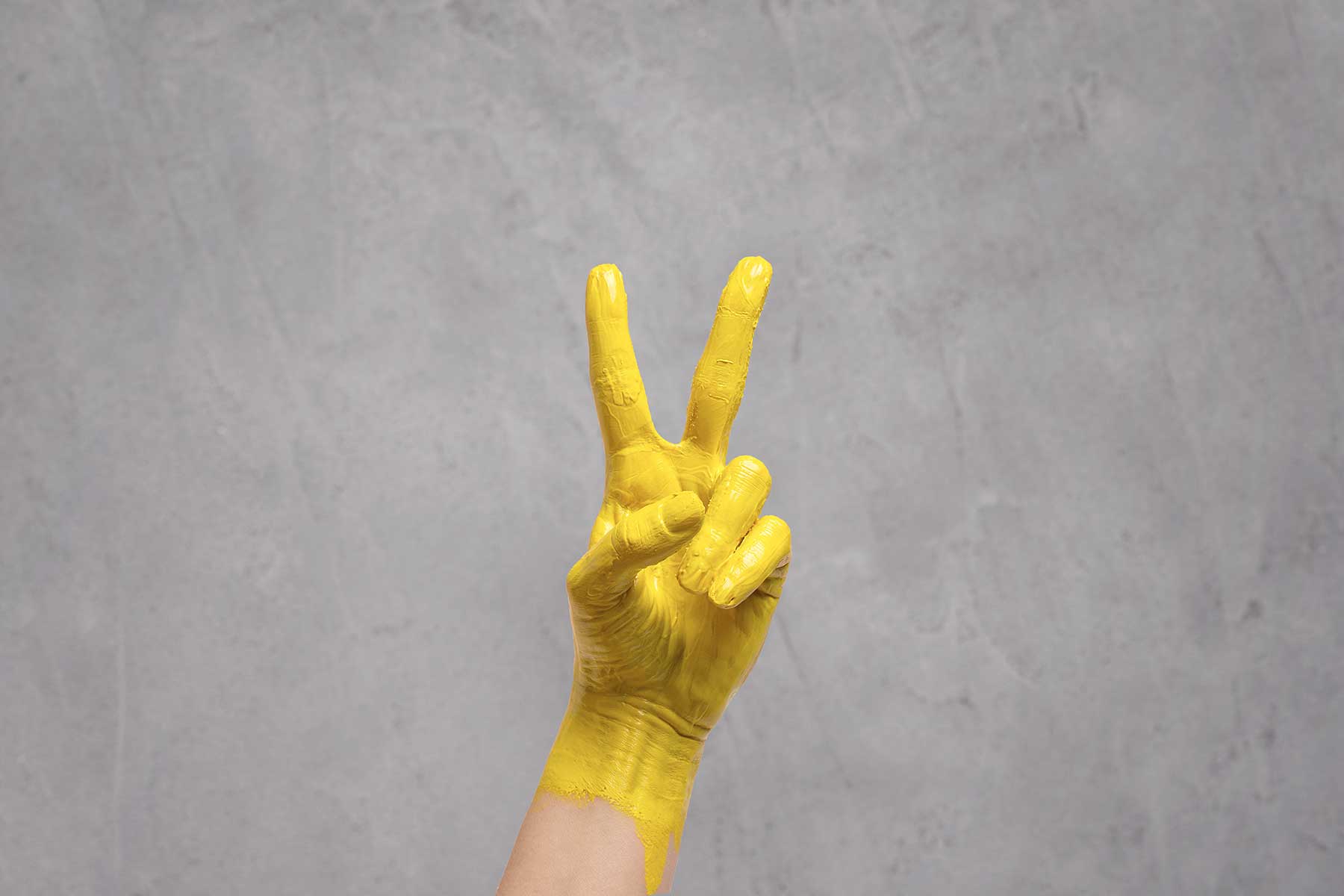 victory-or-peace-hand-gesture-colors-of-the-2021-y-JLF8EAS-1.jpg